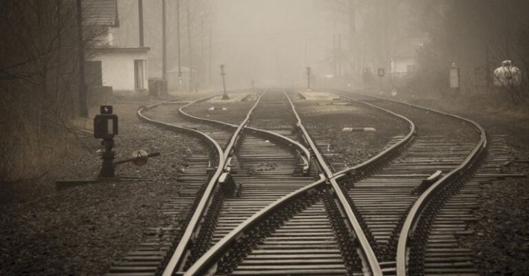 Railways - Railroad Tracks in City